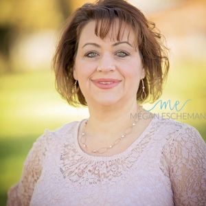 Meet your Posher, Ayshea